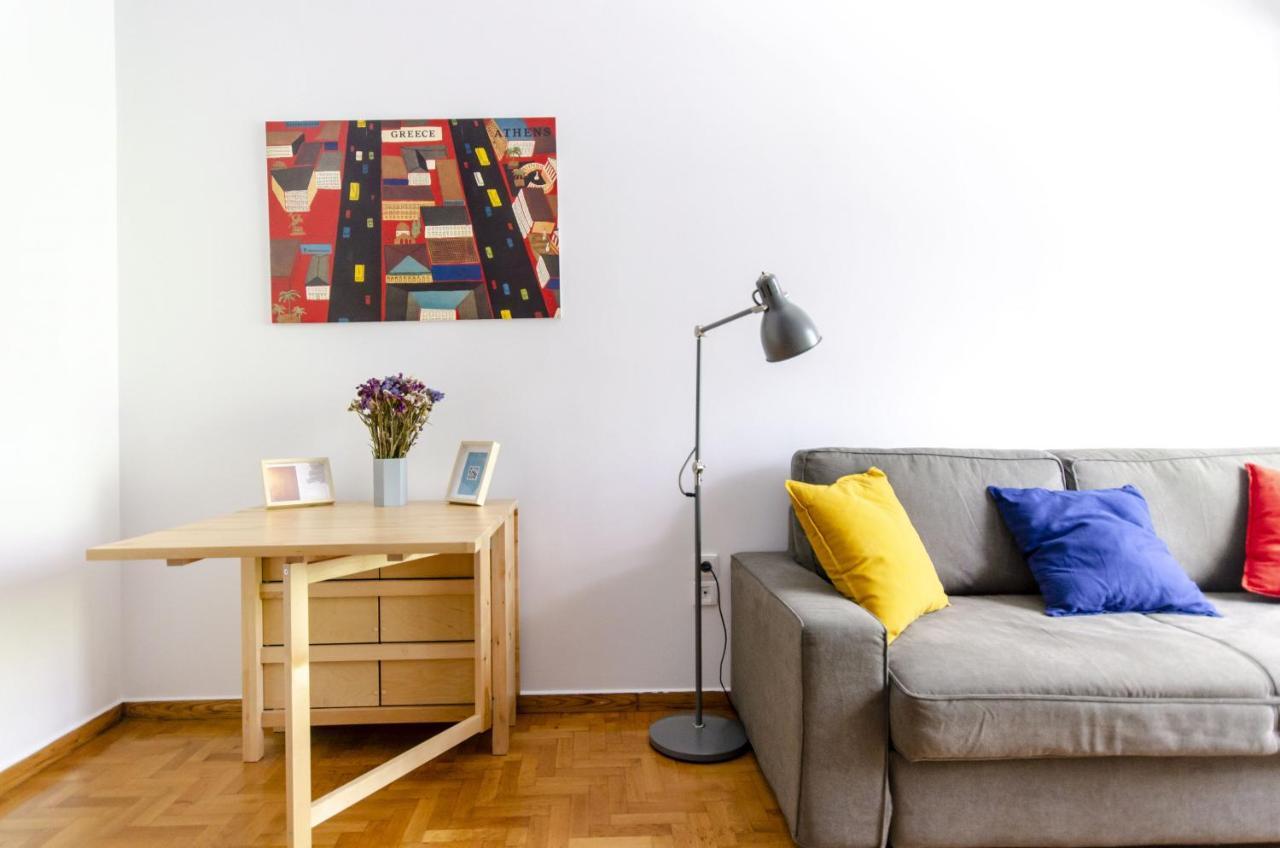 Colourful Apartment Under The Acropolis Atene Esterno foto